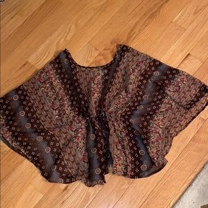 Boho top 🙏2/20% 3/25%